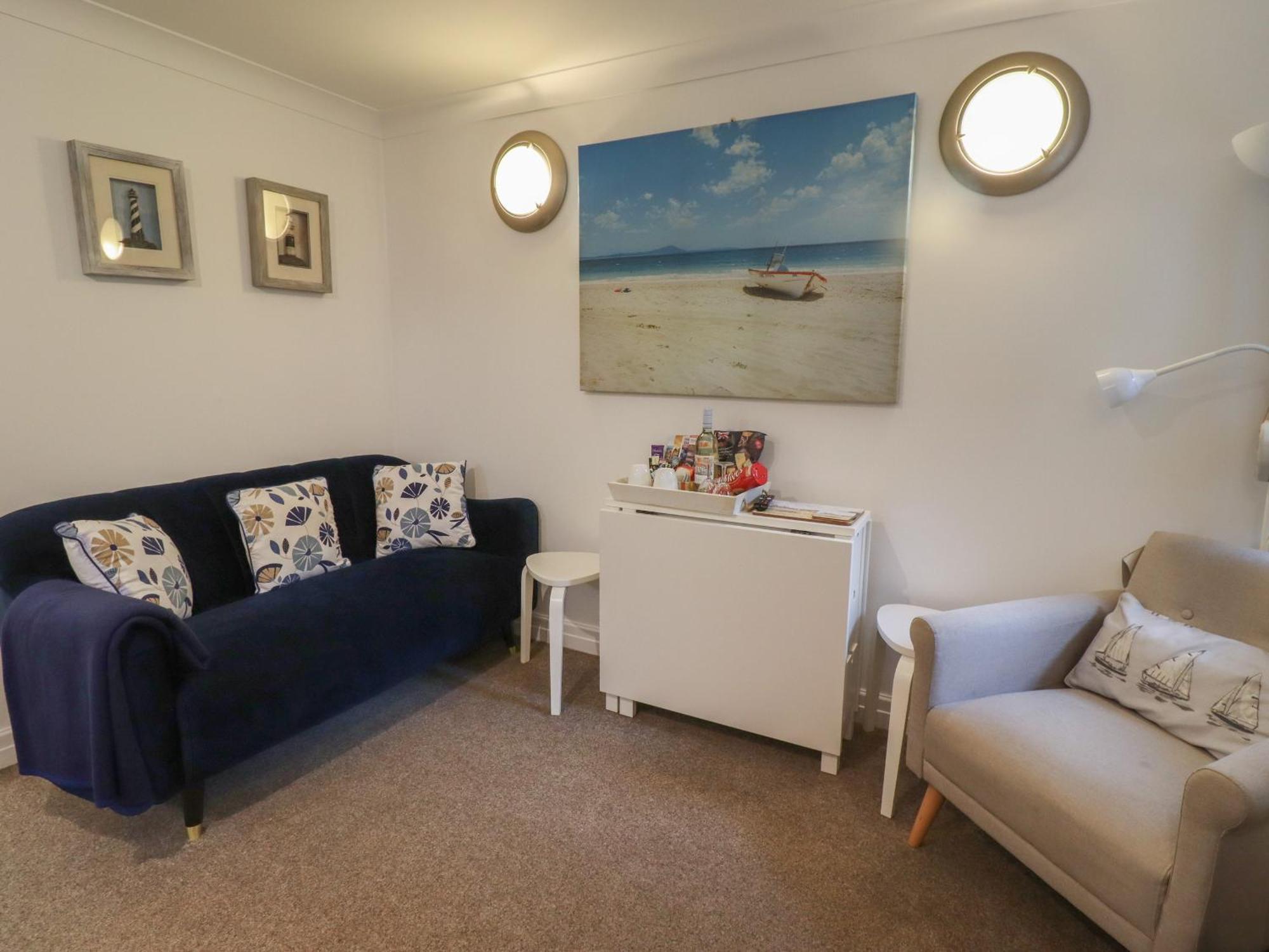 The Little Boathouse Villa Seahouses Bagian luar foto