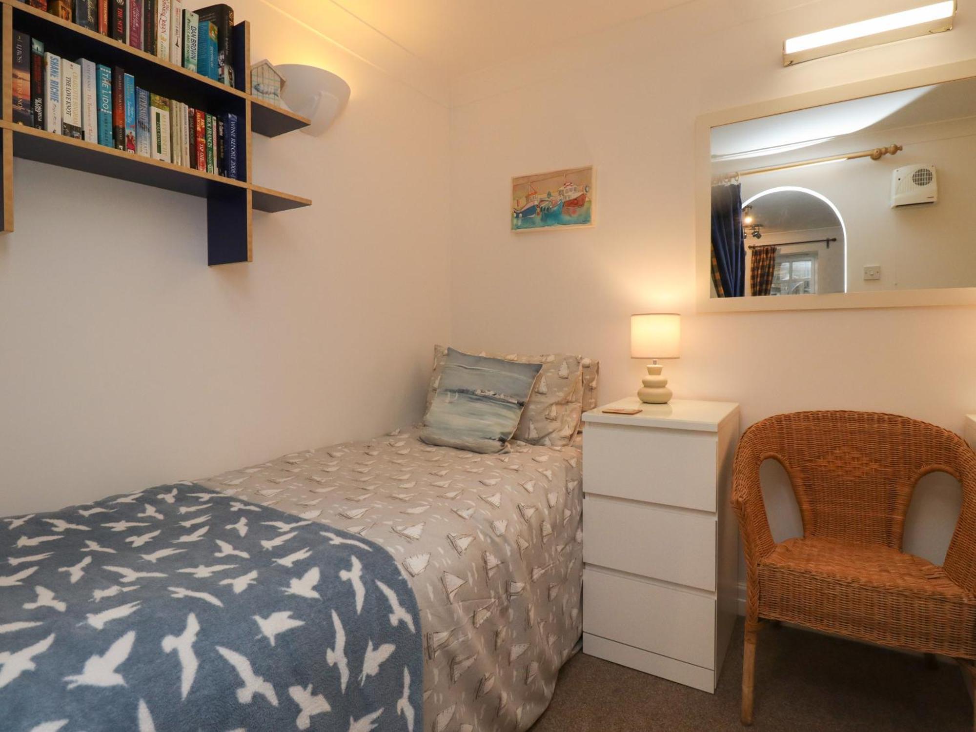 The Little Boathouse Villa Seahouses Bagian luar foto